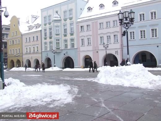 Rynek po interwencji firmy odśnieżającej